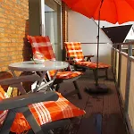 Haus Kersi شقة